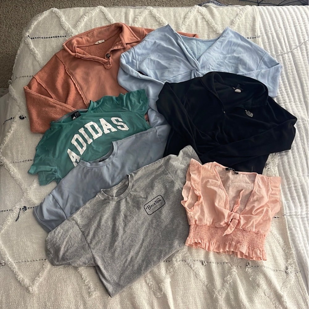 Size medium tops